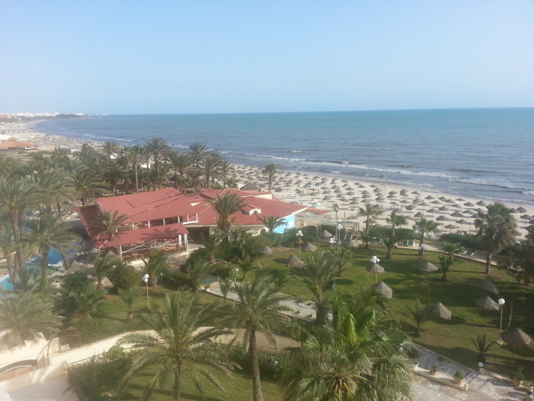 Kilátás a hotelszobából a sousse-i tengerpartra
