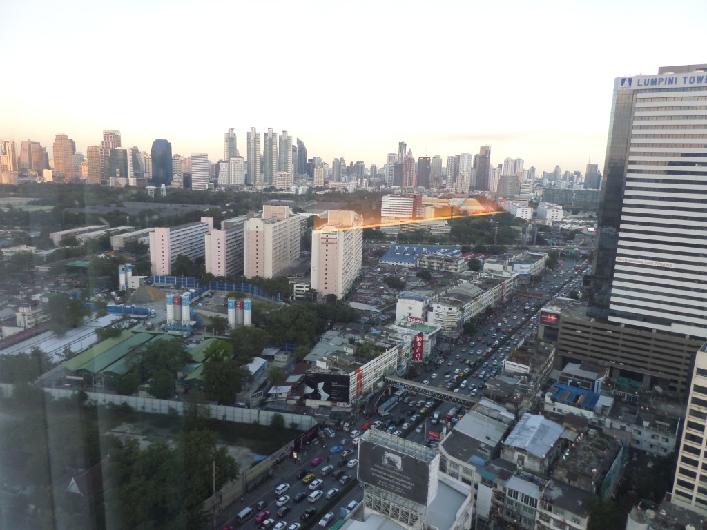 Szálloda ablakából Bangkok
